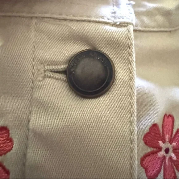 Jones Wear Jean Jacket with Floral Accents - Picture 11 of 12